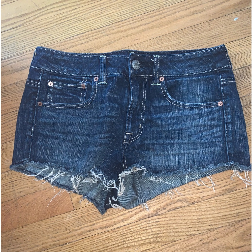 American Eagle Outfitters Woman’s Denim Jean Shorts Size 8 Stretch EUC AE